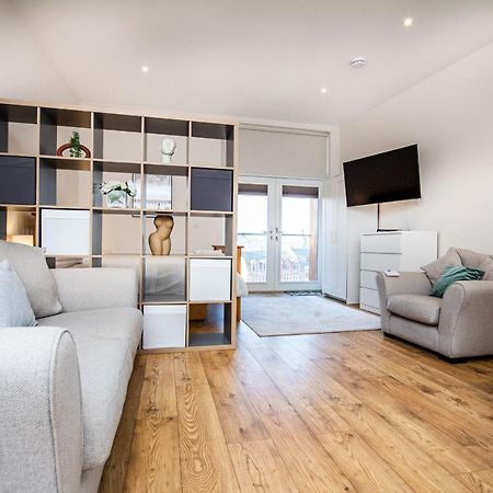 إينفيرنيس Garden Room Apartment المظهر الخارجي الصورة